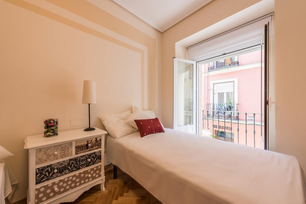 Almaden Apartment Madrid Værelse billede