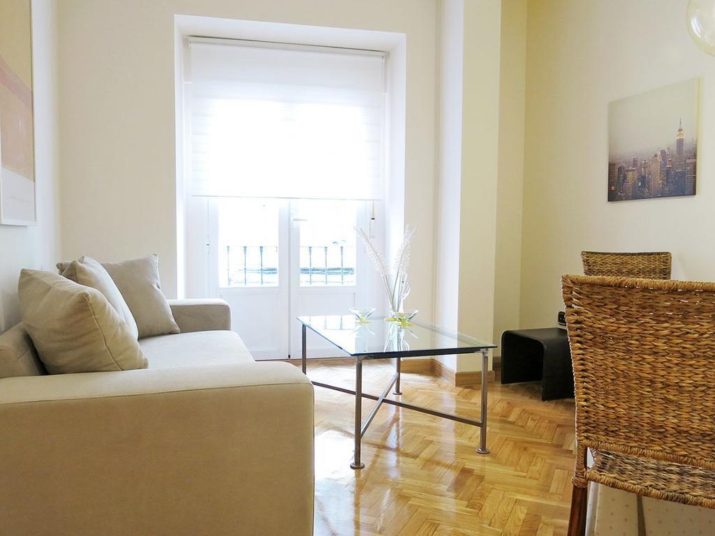 Almaden Apartment Madrid Værelse billede