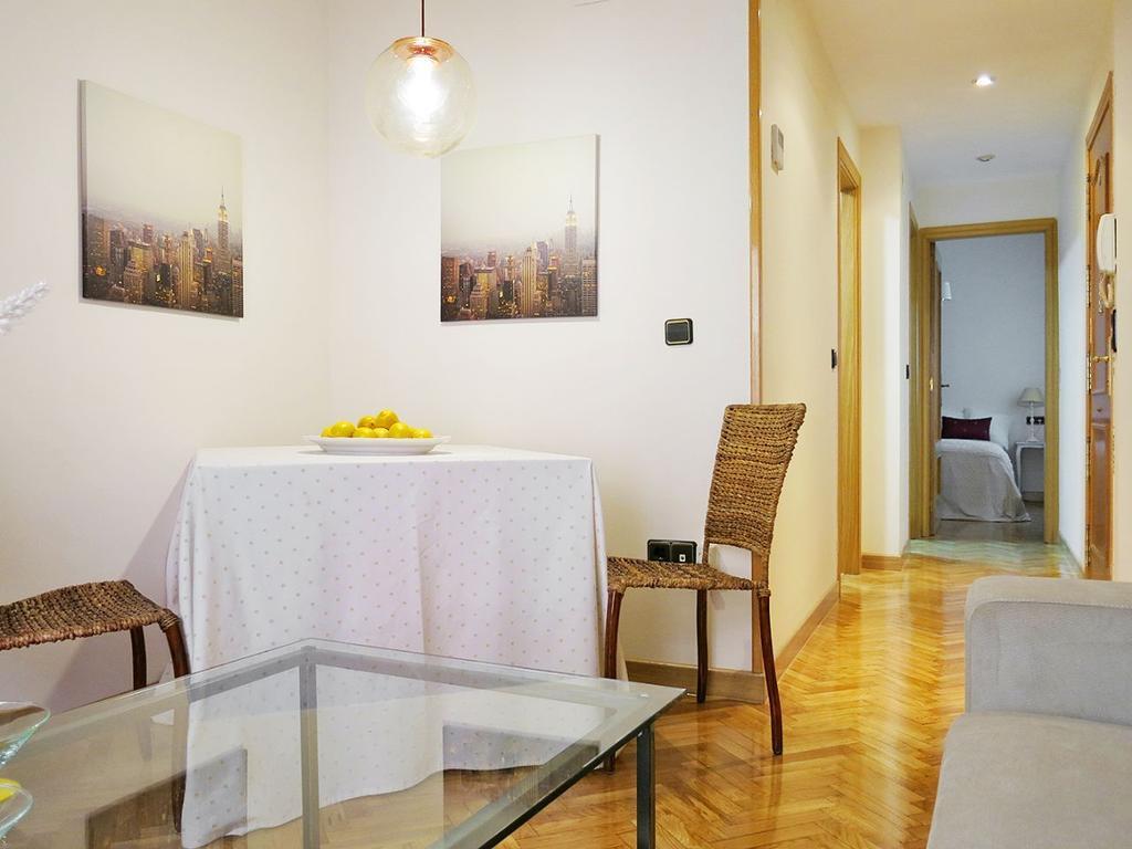 Almaden Apartment Madrid Værelse billede